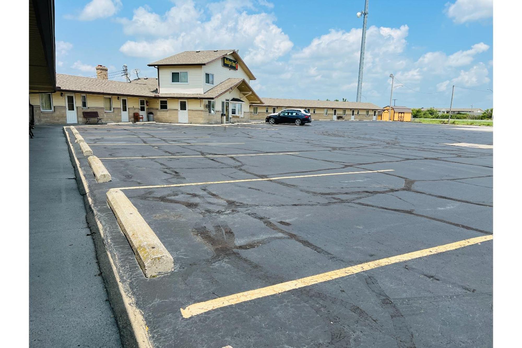 Millbury Budget Inn Motel Toledo Perrysburg I-280 المظهر الخارجي الصورة